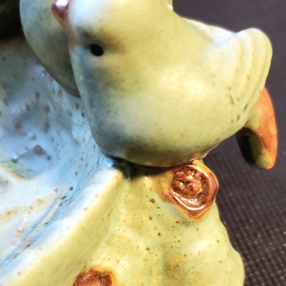 Vintage Pottery Art Decor Leaf Serving Dish with Birds - Picture 4 of 7